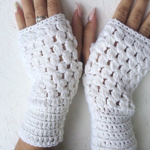Wedding gloves Fingerless Gloves, merino wool fingerless Crochet Arm Warmers white winter bridal gloves  wedding arm armer winter gloves