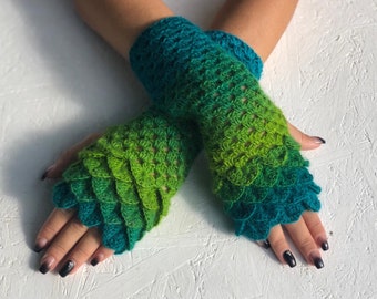 new Fingerless Gloves, dragon scale gloves, women fingerless, Crocheted Arm Warmers, green gloves