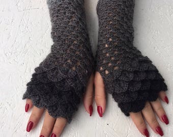 dragon scale gloves, black Fingerless  Gloves, crochet women's gloves, women's Arm Warmers, gift Accessory, Christmas gift