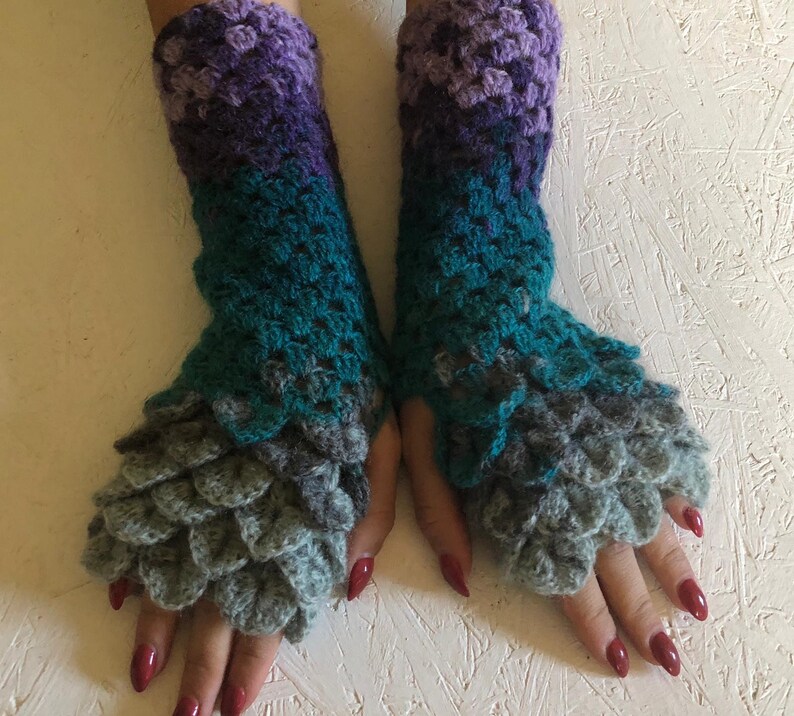 new Fingerless Gloves Crocheted Arm Warmers dragon scales crochet gloves crochet women/'s gloves women/'s Arm Warmers dragon scales gloves