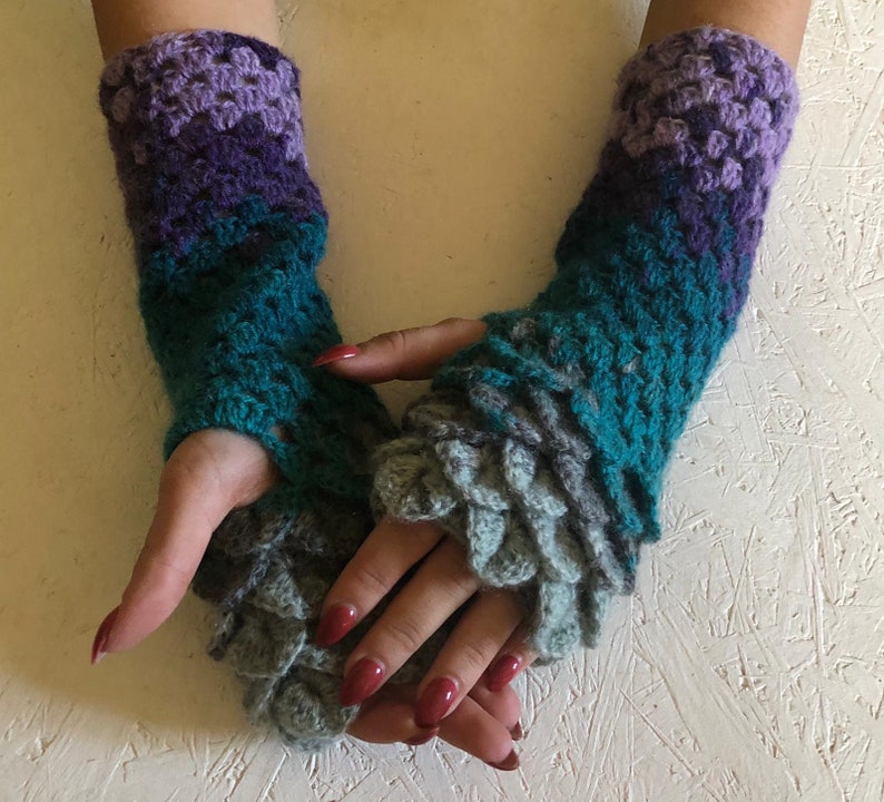 new Fingerless Gloves Crocheted Arm Warmers dragon scales crochet gloves crochet women/'s gloves women/'s Arm Warmers dragon scales gloves