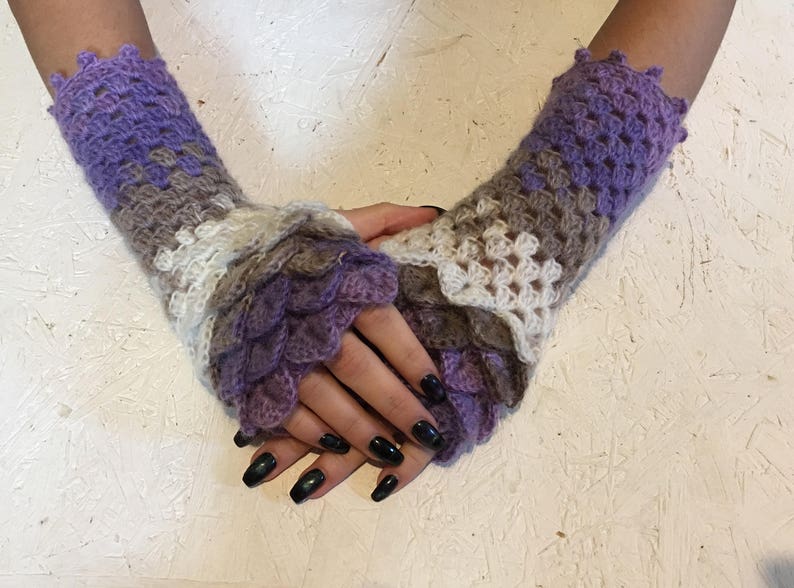 women gloves Fingerless crocodile stich dragon scale crochet women's Arm Warmers gift Accessory Ready to ship image 4