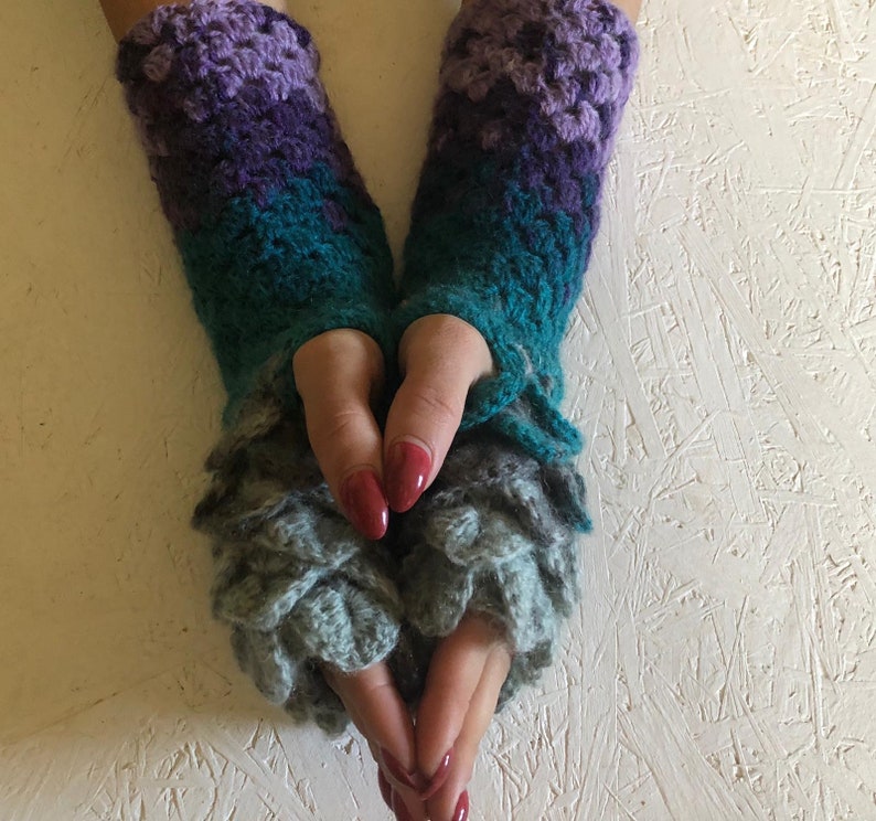 new Fingerless Gloves Crocheted Arm Warmers dragon scales crochet gloves crochet women/'s gloves women/'s Arm Warmers dragon scales gloves