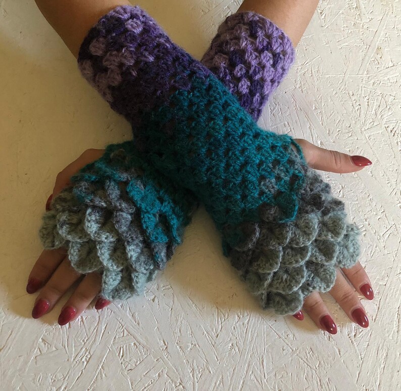 new Fingerless Gloves Crocheted Arm Warmers dragon scales crochet gloves crochet women/'s gloves women/'s Arm Warmers dragon scales gloves
