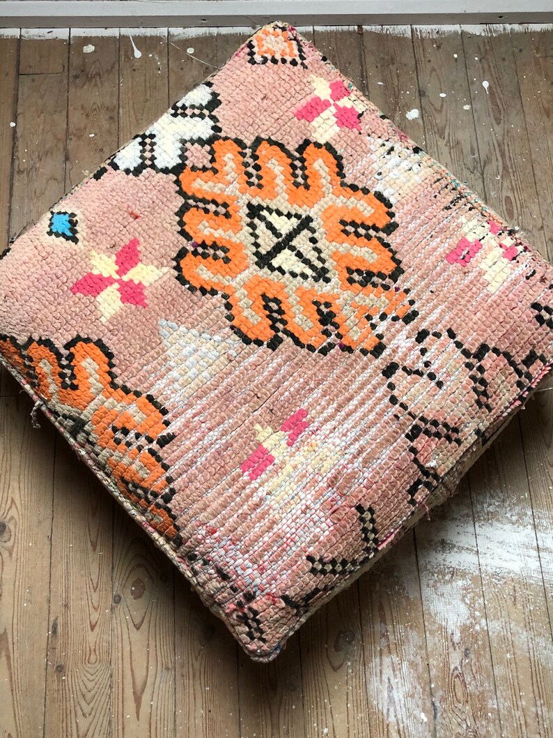 Handmade Moroccan poof 100/% wool kilim 60x60x25cm P202