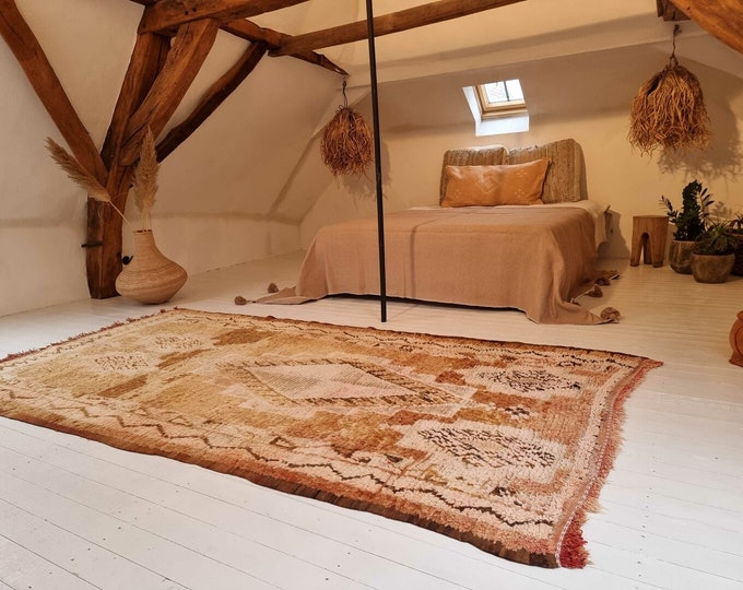 Featured listing image: Nenah Vintage berber boujaad rug 156x300cm