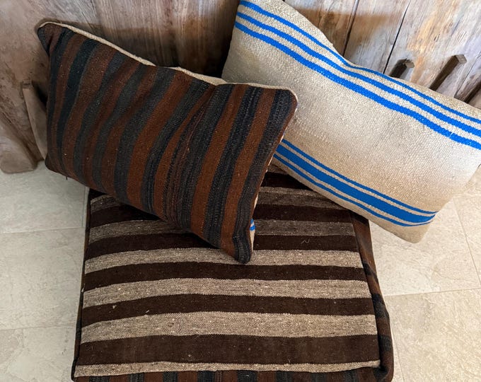 Afbeelding uitgelichte listing: Vintage Moroccan kilim pillow