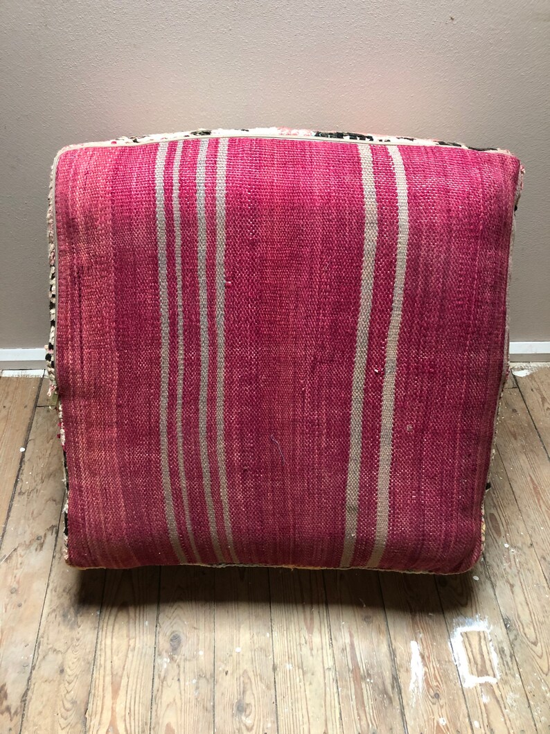 Handmade Moroccan poof 100/% wool kilim 60x60x25cm P202