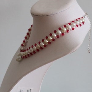 Red and White Pearl Necklace - Etsy