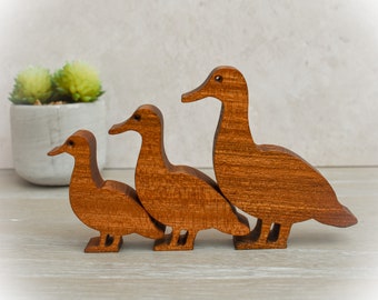 Wooden Duck figurine, ornament, family of three.