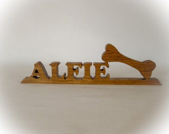 Personalised Wooden Pet Name Sign – Freestanding Dog Name with Paw or Bone