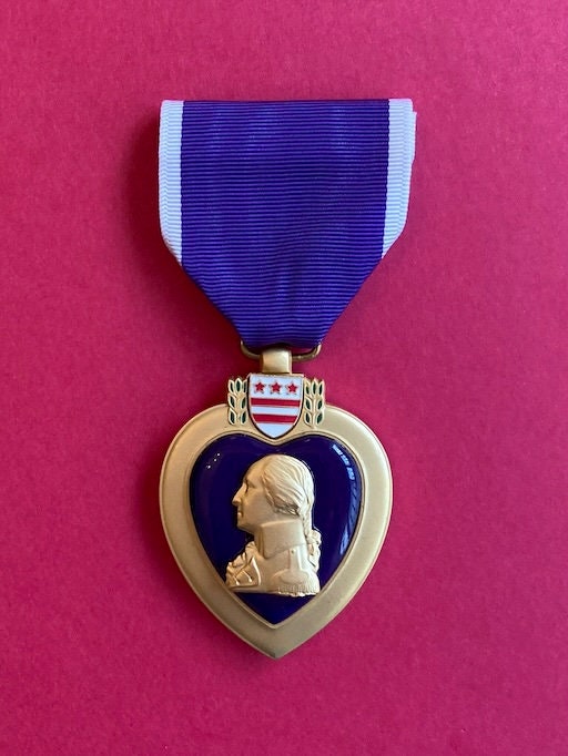 ケース付き米国パープルハート勲章 - Etsy 日本