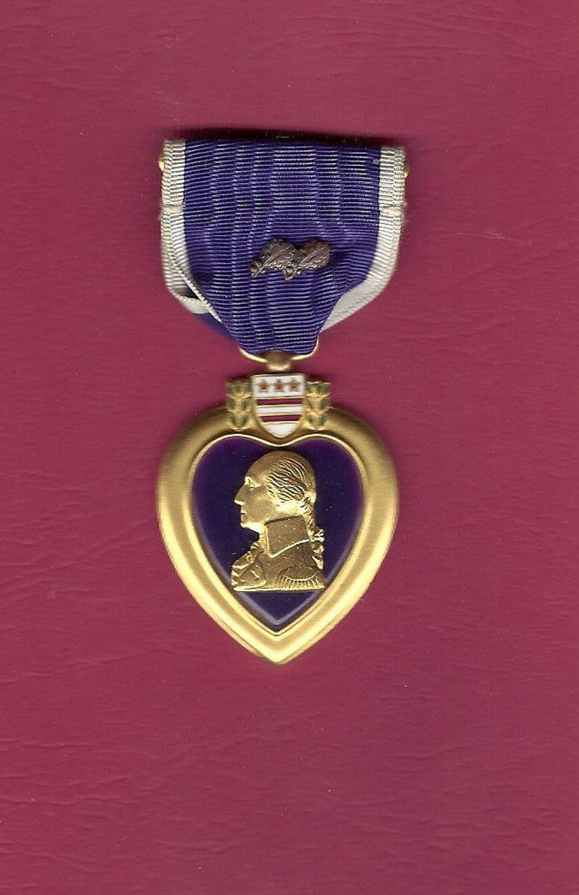 Buy WWII WW2 Vintage Purple Heart Medal in Case With Two Oak Online in