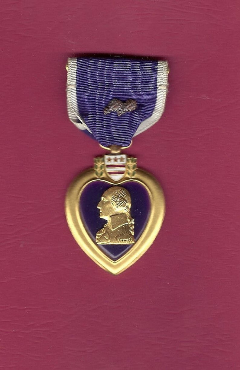 WWII WW2 Vintage Purple Heart Medal In Case With Two Oak Etsy