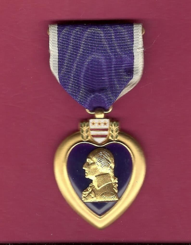 WW2 WWII Vintage US Purple Heart Medal Etsy