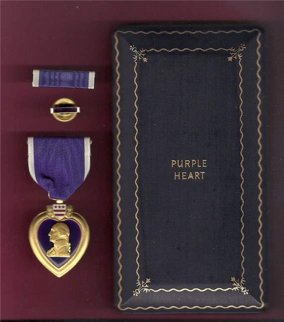 Original 1950s Korean War Purple Heart Medal With Case - Etsy
