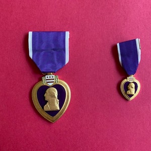 ★アメリカ軍の勲章/徽章＊パープルハート他３連メダルバー（実物） 米国パープルハート勲章 - Etsy 日本
