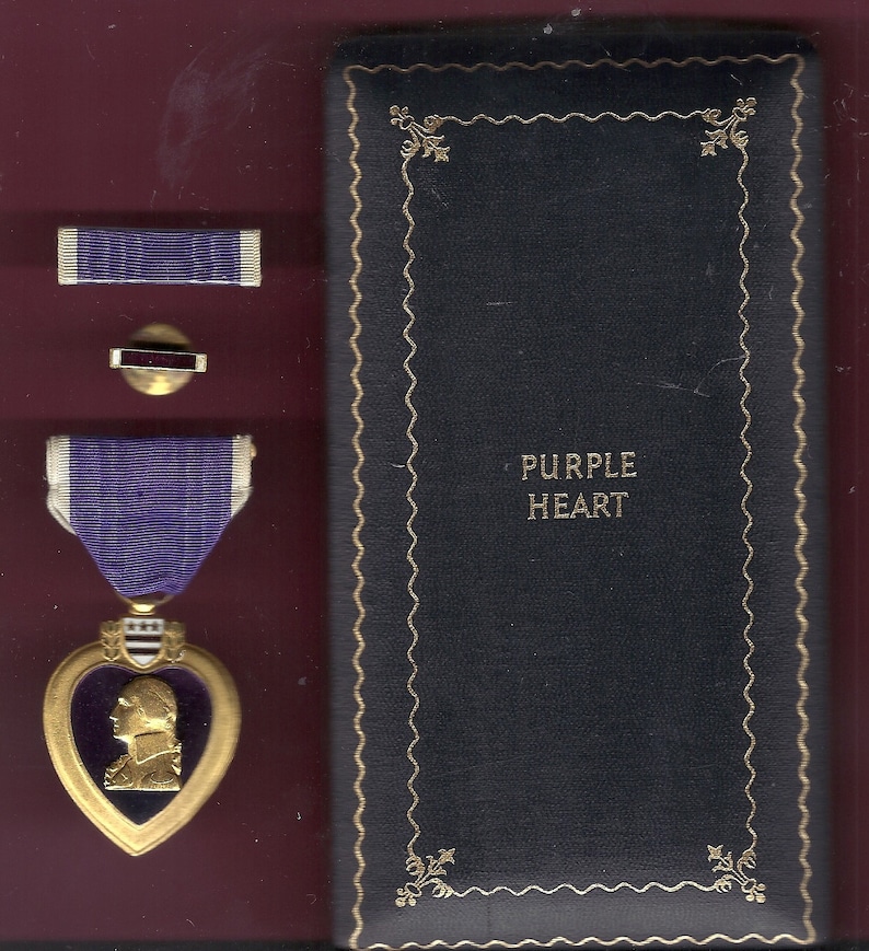 Ww2 Wwii Purple Heart Medal With Ww2 Case And Ww2 Bronze Medal Etsy Uk