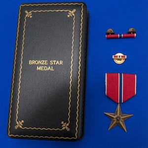 ベトナム戦線記念記章 ベトナム戦争 記念メダル Vietnam War Medals - Etsy