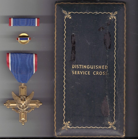 WWII TO CURRENT US GOLD "V" FOR VALOR MEDALS ATTACHMENT 