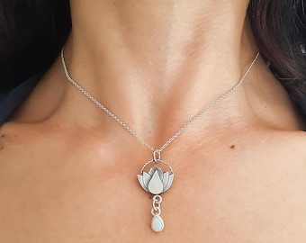 Collar flor de loto de plata con ópalo, Colgante flor de loto de plata con cuarzo citrino, símbolo de pureza, regalo para mujer espiritual