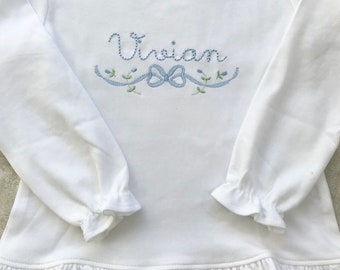 Monogrammed Girls Bow Shirt - Azul claro - Camisa personalizada para niñas