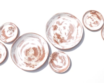Białe terakotowe ceramiczne płytki ścienne – zestaw 7 rzeźb pustyni