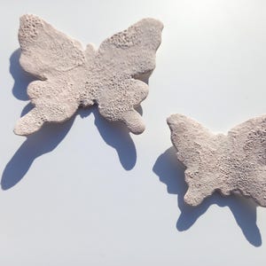 Set of 2 Off-White Butterflies -Ceramic Wall Art -Ceramic Wall Sculpture -Mosaic Tiles -Ceramic wall decor -Textured wall art -READY TO SHIP