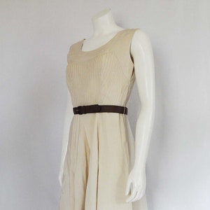 Taupe Sleeveless Fifties Dress Medium 50&#39;s Rockabilly Pale Taupe Pin Tuck Bodice Scoop Neck Off White A Line Skirt Brown Gosgrain Belt