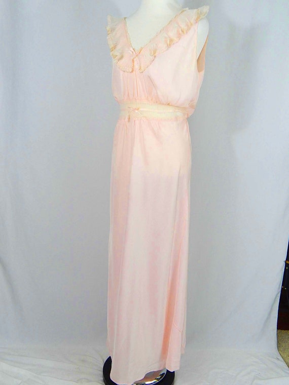 Pink 50's Night Gown Medium AS IS Slip Dress Crea… - image 1