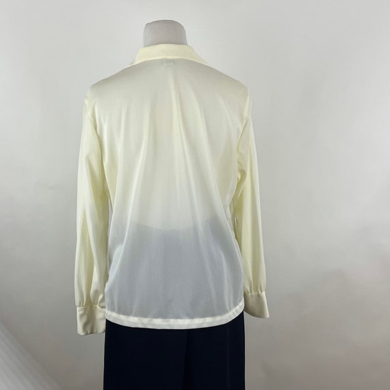 Off White Cream 70’s Collared Blouse XL Long Slee… - image 5