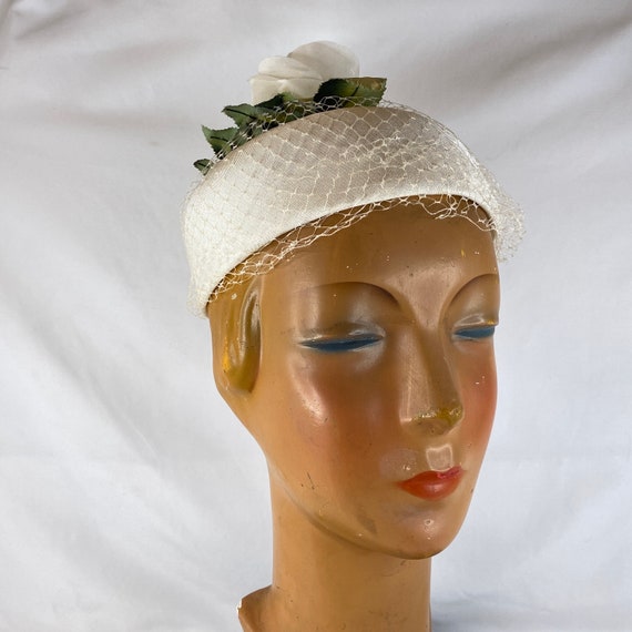 White Birdcage Bridal Hat Small Wedding Veil Rose… - image 1