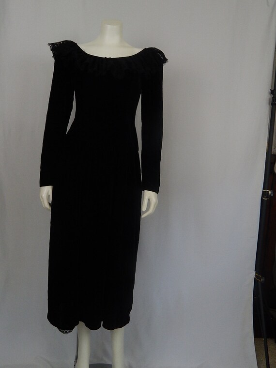 Black Velvet Prairie Dress Small Lace Dress 90's … - image 3