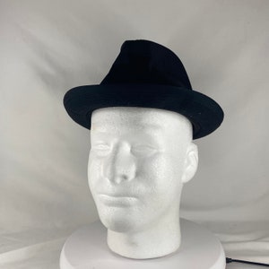 Black Fedora Small 7 70&#39;s Fabric Hat Men&#39;s All Weather Hat Universal Hat & Cap New Bedford, Mass