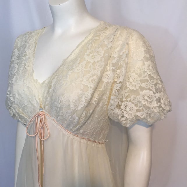 Vintage Peignoir Set 34 Small S Dressmaker Designed by | Etsy