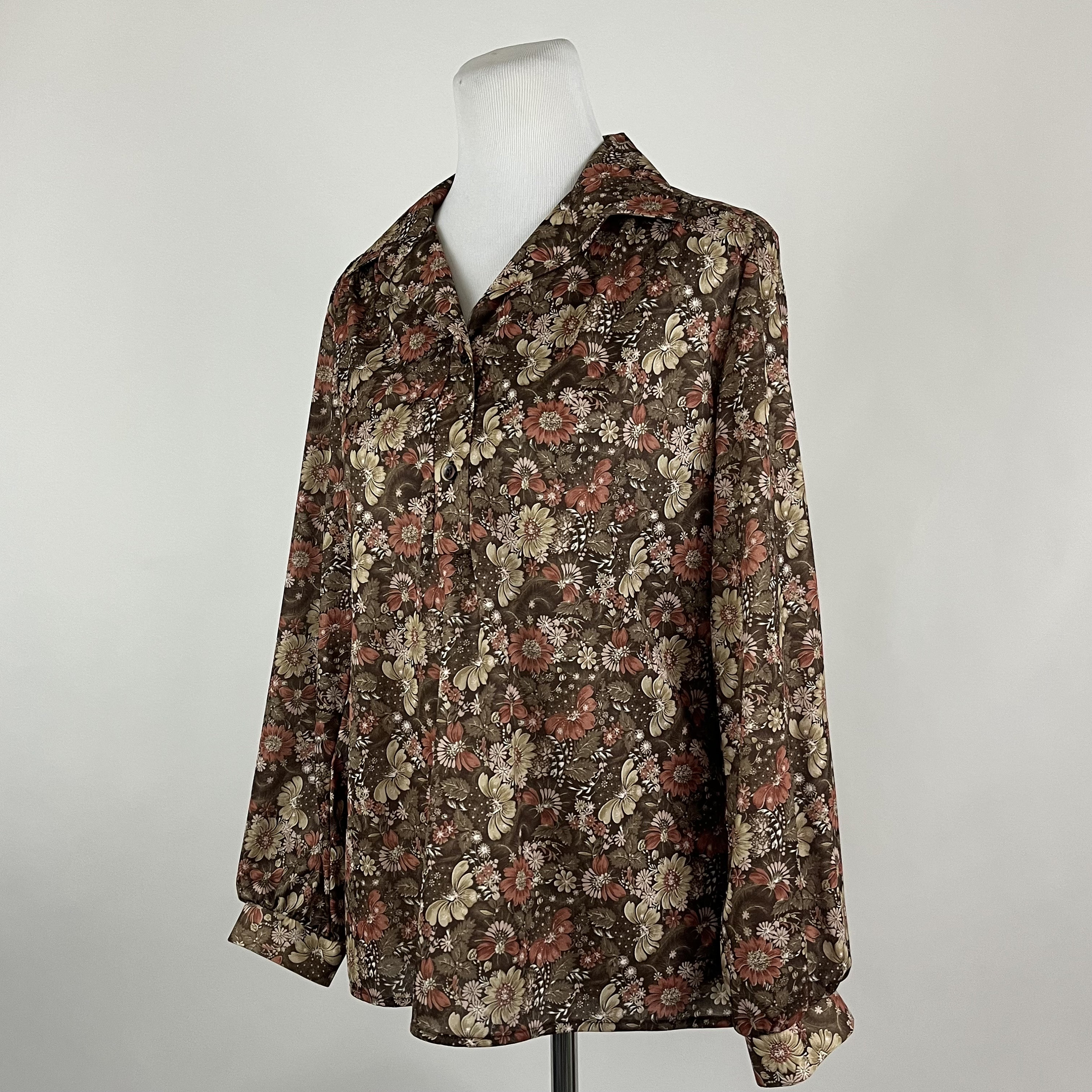 Floral Print 70's Blouse Medium Brown Tan Pink Daisies