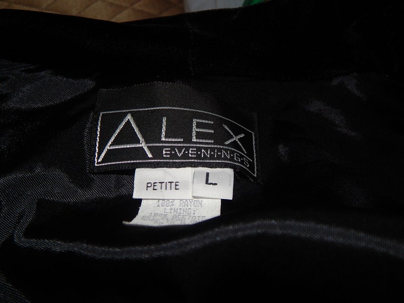 Steampunk Black Velvet Jacket PL Petite Large Drape Front Long Sleeve Cuff Sleeve Alex Evenings 80/'s Eighties Formal Prom