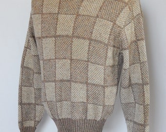 Beige 80s Crewneck Sweater Medium Squares Novelty Gray Brown Peach Heather Knights Bridge Made in Scotland