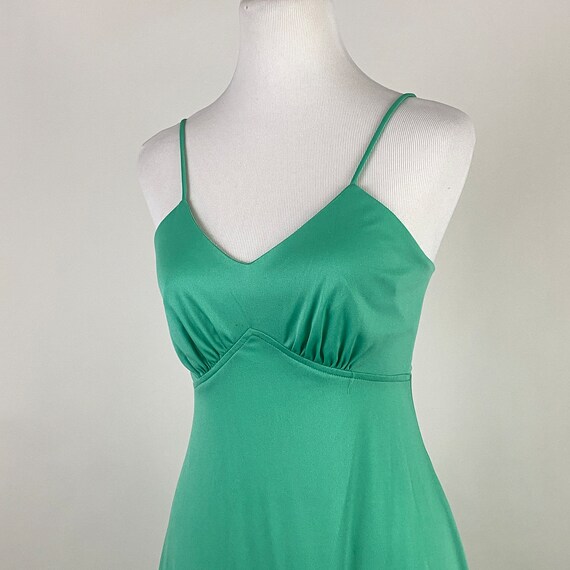 slim fit dress slacks Aim Higher Athletic Dress In Kelly Green main image 0