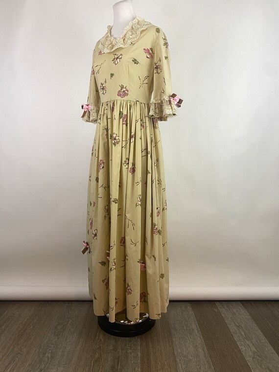 Floral Colonial Cosplay Dress Medium Georgian Bei… - image 3