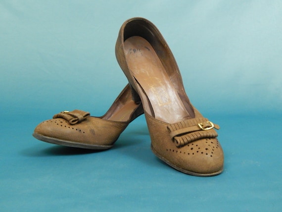 Brogue pumps sale