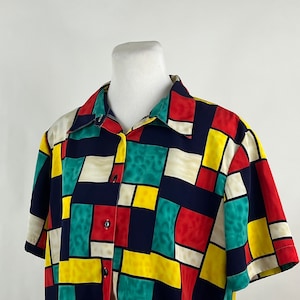 Green Red Block 80&#39;s Blouse Large Yellow Black White Accent Abstract Geometric Print 70&#39;s Collared Button Down Short Sleeve Shirt