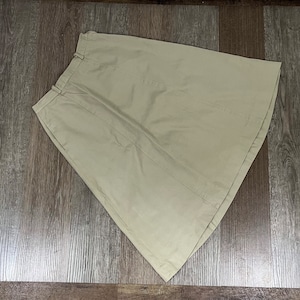 Saia evasê cáqui anos 50, pequena carreira de algodão, bolsos reais abaixo do joelho, Preppy Rosecrest Nova York