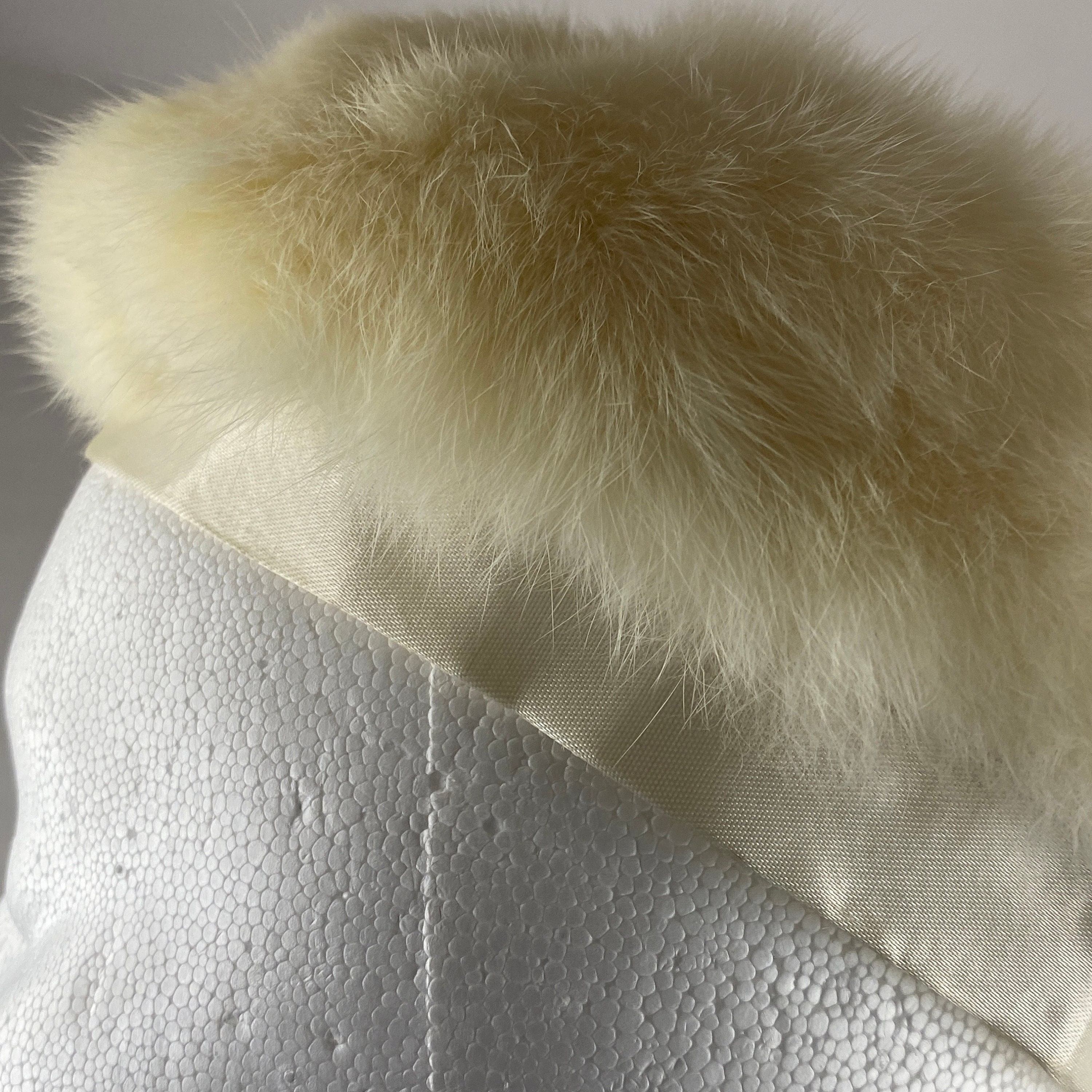 Rare! Vintage Snow White Real Rabbit Fur Satin Bow Beret Hat Soviet / original soft fluffy rabbit fur winter hat ushanka  main image 4