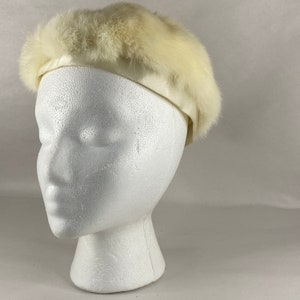 Cream Fur Beret - Etsy display picture 2