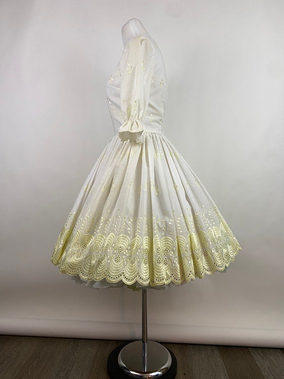 White Lace Swing Dance Dress XS Cream Eyelet Rock… - image 6