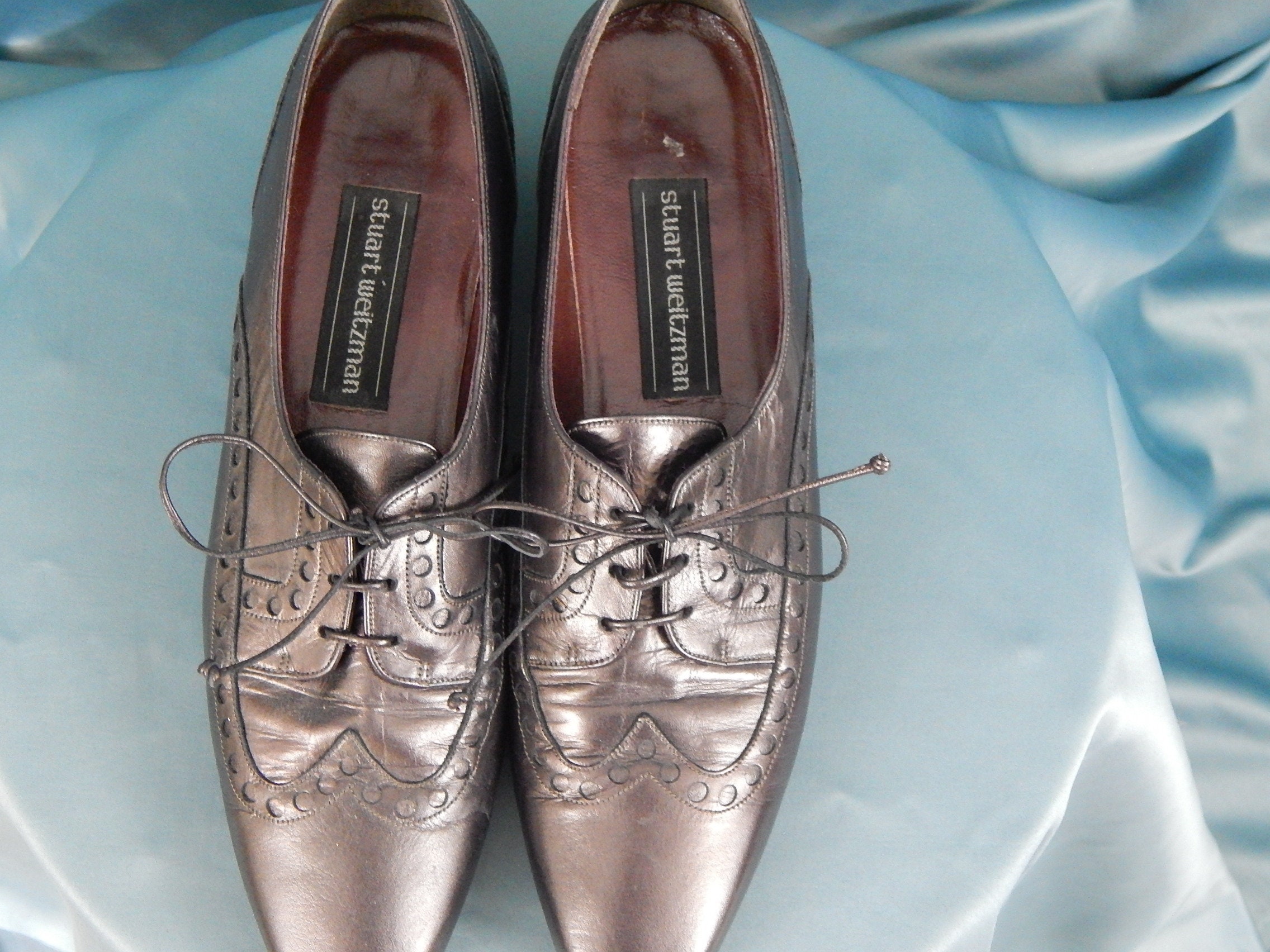 Stuart store weitzman oxford