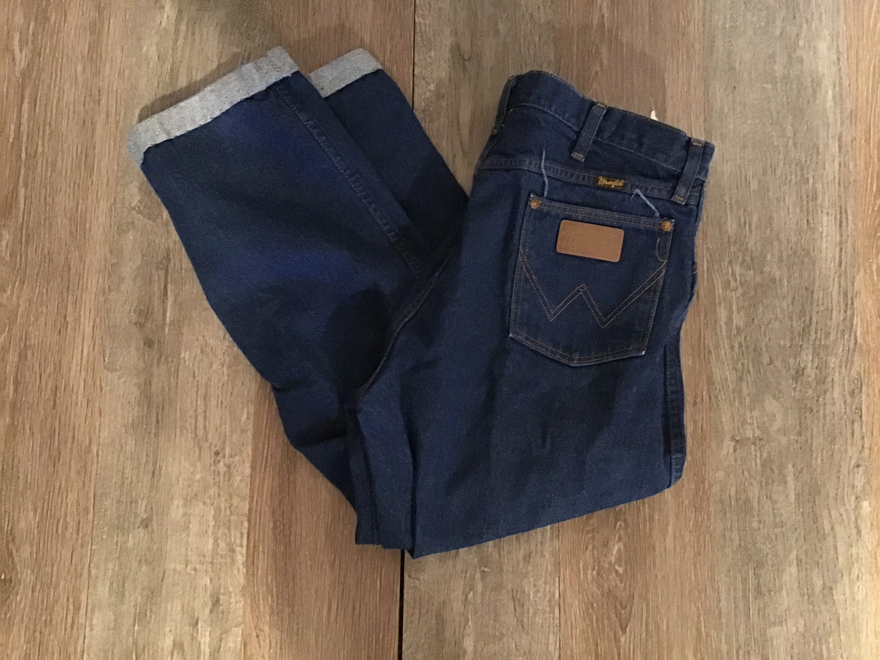 Wrangler Mom Jeans 35 Waist 25 Inseam 