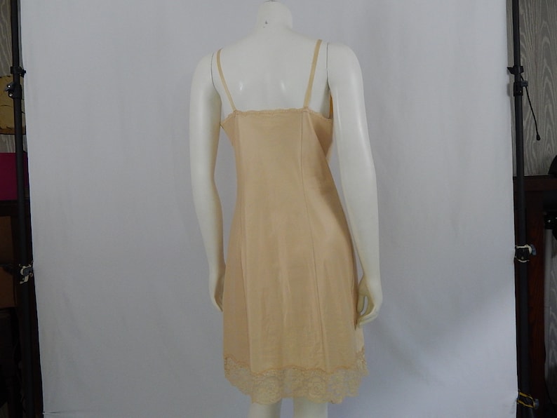 Vintage Vanity Fair Slip Seventies 70s 34 Small S Nude Golden with Lace Elastic Straps Antron III Nylon Made in USA