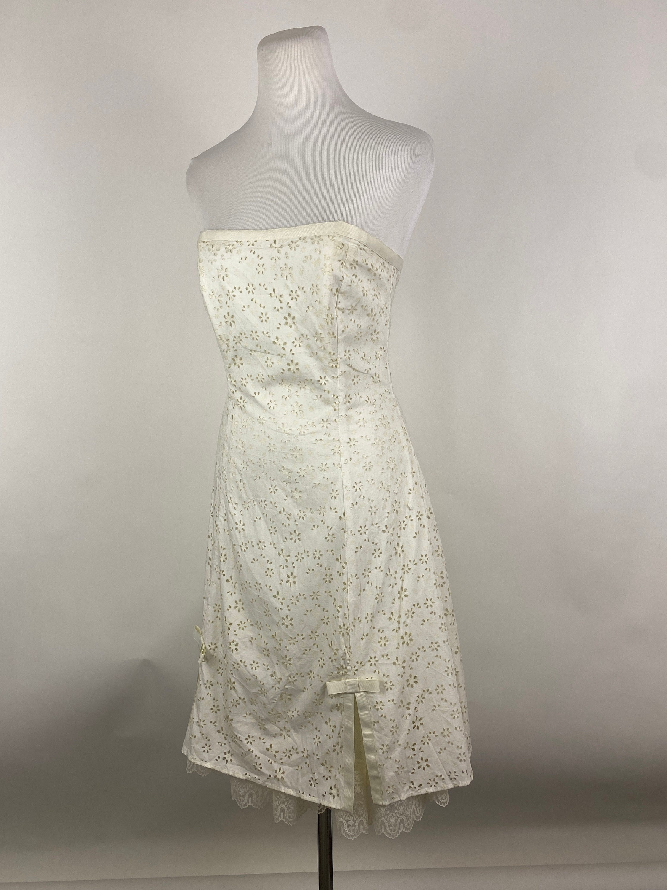 Off White Strapless Dress Small Y2K Eyelet Lace 90's Bubble Skirt  Rockabilly Formal Prom Cottage Core Mini Dress Ribbon Bows Flower Lace -  Etsy